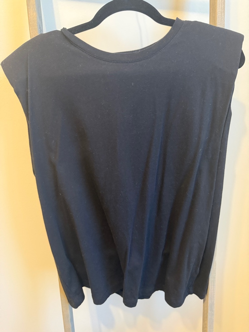 Sanctuary Black Sleeveless Crewneck Tank Top